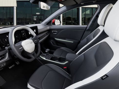 New 2025 Kia K4 GT-Line w/ GT-Line Premium Package image 17