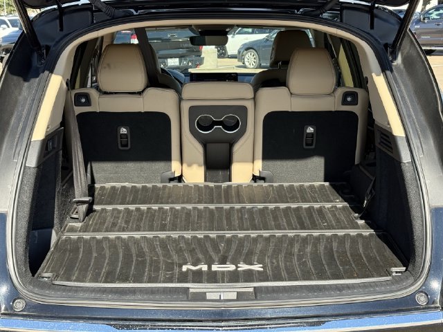 Used 2025 Acura MDX w/ Technology Package FWD image 29
