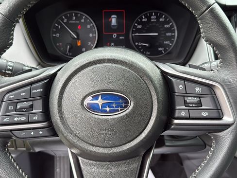 Certified 2025 Subaru Outback Premium AWD/4WD image 10