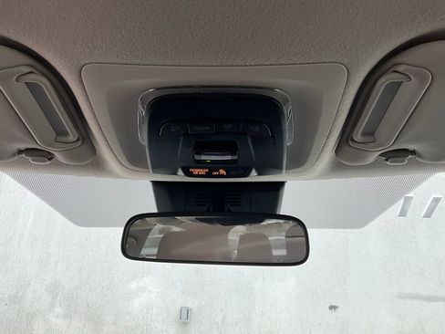 Used 2025 Toyota Corolla LE image 15