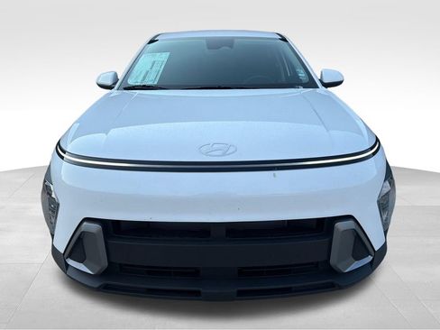 New 2026 Hyundai Kona SE FWD image 11