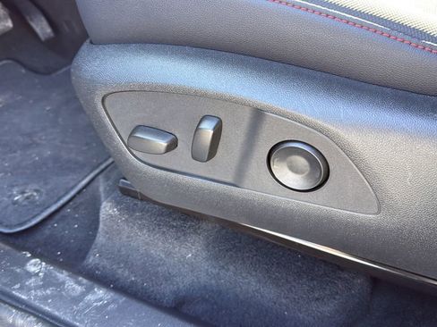 New 2026 Chevrolet Traverse Z71 w/ Driver Confidence Package image 27