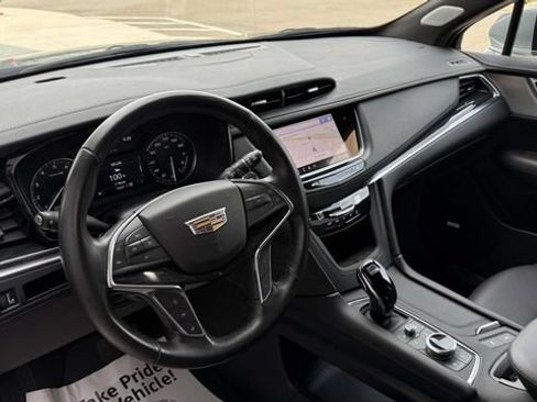 Certified 2023 Cadillac XT5 Premium Luxury AWD/4WD image 19
