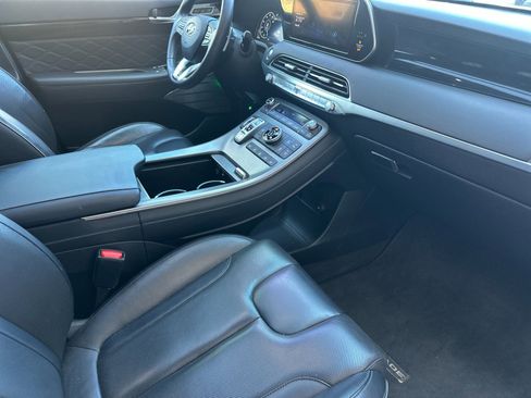 Used 2022 Hyundai Palisade Calligraphy w/ Cargo Package image 15