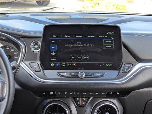 Used 2024 Chevrolet Blazer LT w/ Sound & Technology Package image 20