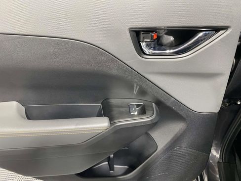 Used 2025 Subaru Crosstrek 2.5i Limited w/ Popular Package #4A image 16