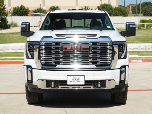 Used 2026 GMC Sierra 2500 Denali w/ Denali Reserve Package AWD/4WD image 8