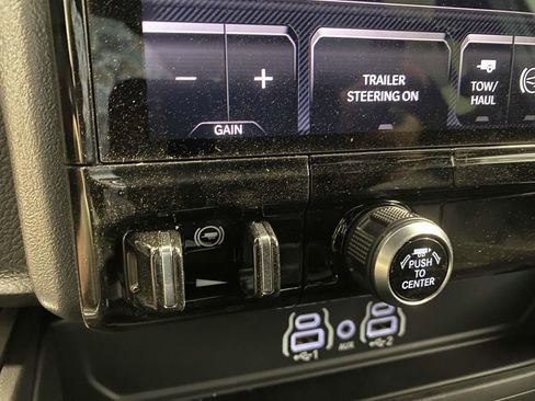 New 2025 RAM 2500 Laramie image 39