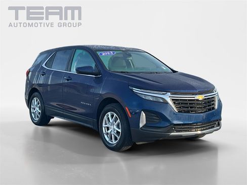 Used 2023 Chevrolet Equinox LT image 1