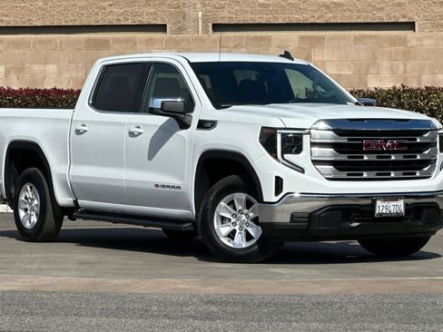 Certified 2024 GMC Sierra 1500 SLE image 2