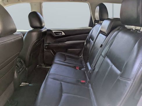 Used 2013 Nissan Pathfinder SL FWD image 14