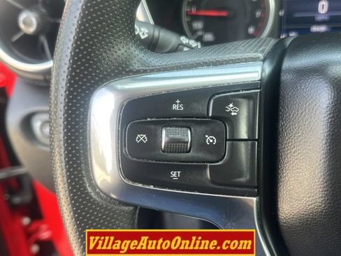 Used 2022 Chevrolet Blazer LT AWD/4WD image 28