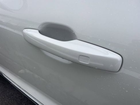 Certified 2023 Volvo XC60 B5 Ultimate image 18