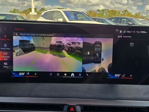 New 2026 BMW iX M70 image 11