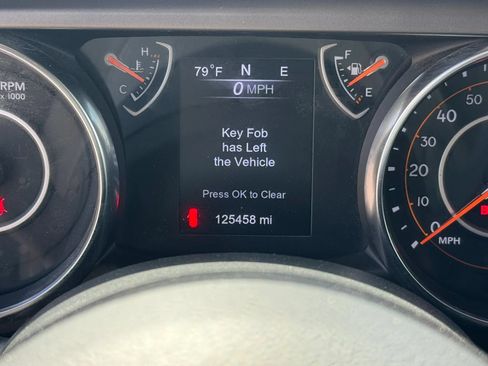 Used 2020 Jeep Wrangler Sport AWD/4WD image 17
