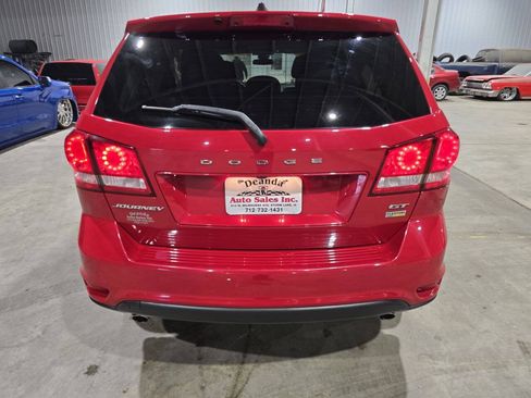 Used 2018 Dodge Journey GT FWD image 11