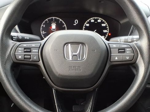 Used 2023 Honda HR-V LX image 16