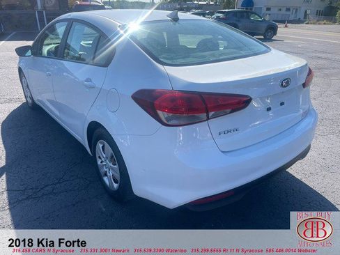 Used 2018 Kia Forte LX image 5
