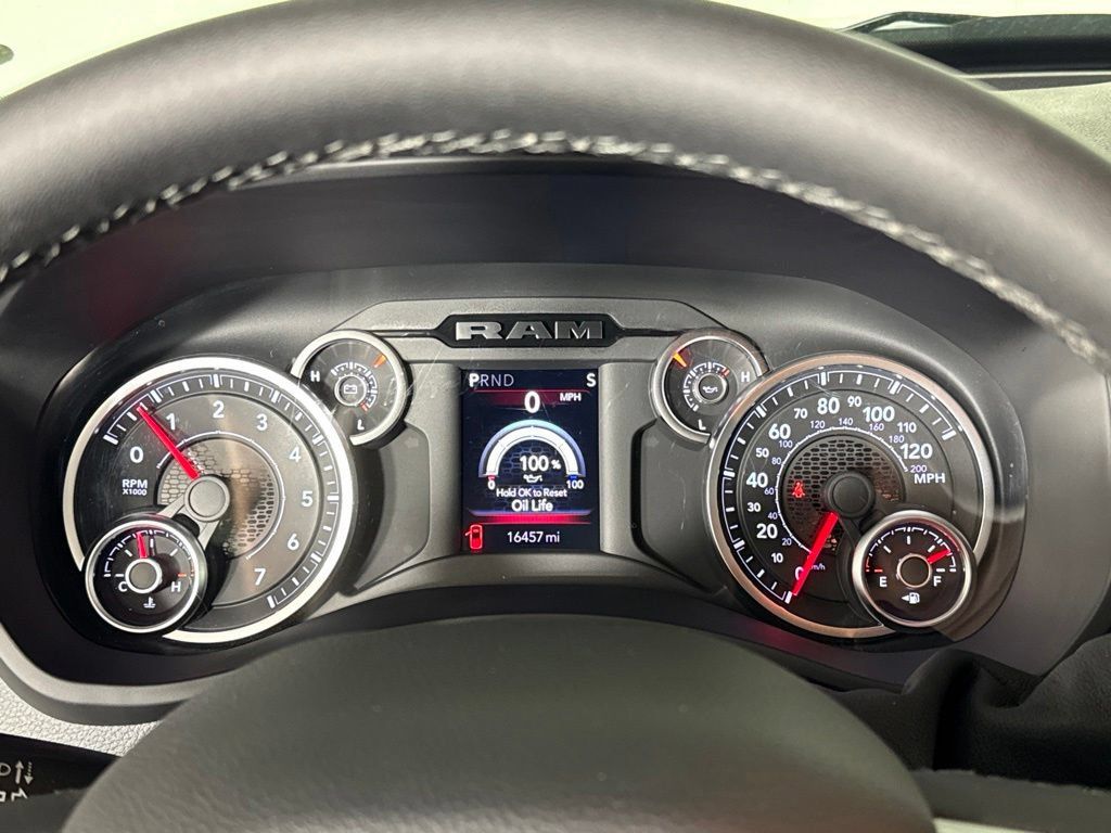 Certified 2026 RAM 2500 Big Horn AWD/4WD image 15