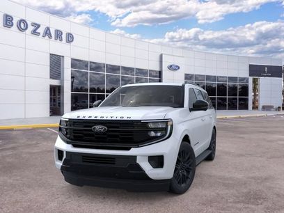 New 2026 Ford Expedition Platinum w/ Stealth Appearance Package