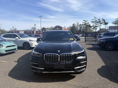 Used 2023 BMW X5 xDrive40i w/ Premium Package AWD/4WD image 5