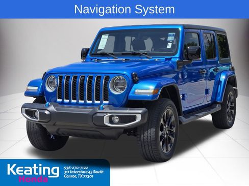 Used 2022 Jeep Wrangler Unlimited Sahara w/ Cold Weather Group AWD/4WD image 4