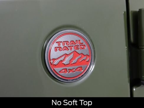 Used 2021 Jeep Wrangler Unlimited Rubicon w/ Cold Weather Group image 27