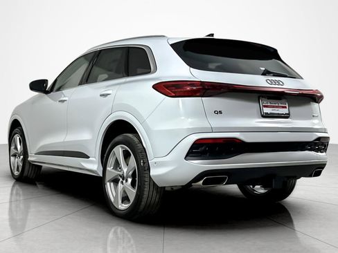 New 2025 Audi Q5 Premium Plus image 4