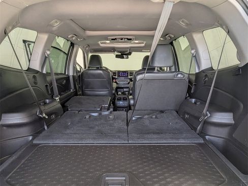 Used 2018 Honda Pilot Elite image 27