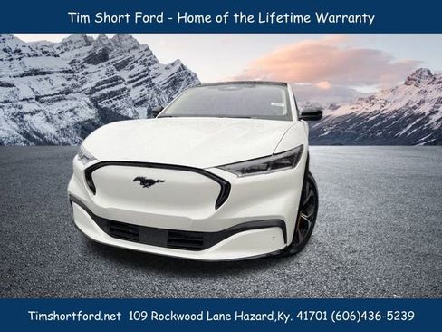 New 2022 Ford Mustang Mach-E Premium image 9