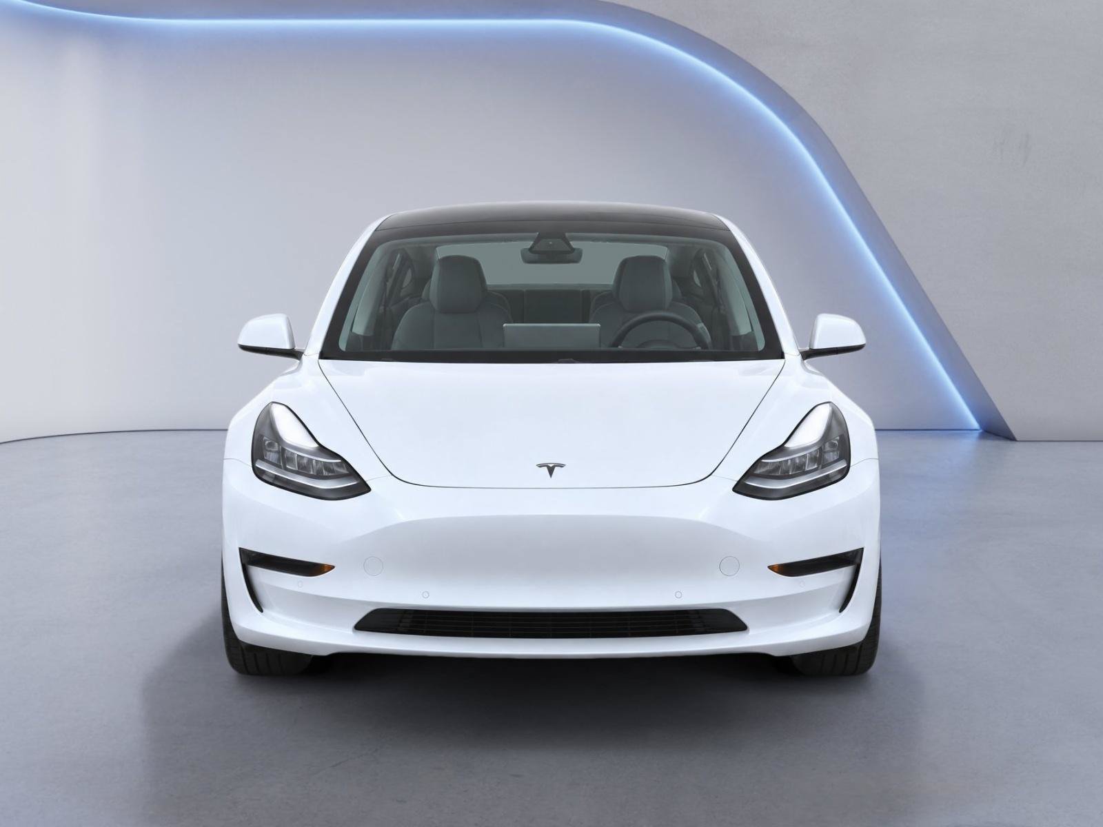 Used 2021 Tesla Model 3 Standard Range Plus RWD image 5