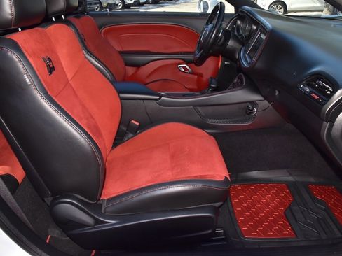 Used 2022 Dodge Challenger R/T Scat Pack w/ Plus Package image 18