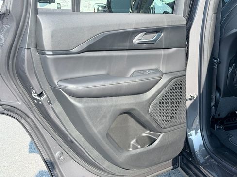 New 2026 Jeep Grand Cherokee Laredo RWD image 31