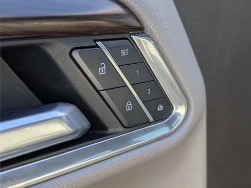 Used 2023 GMC Sierra 1500 SLT w/ SLT Premium Package image 15