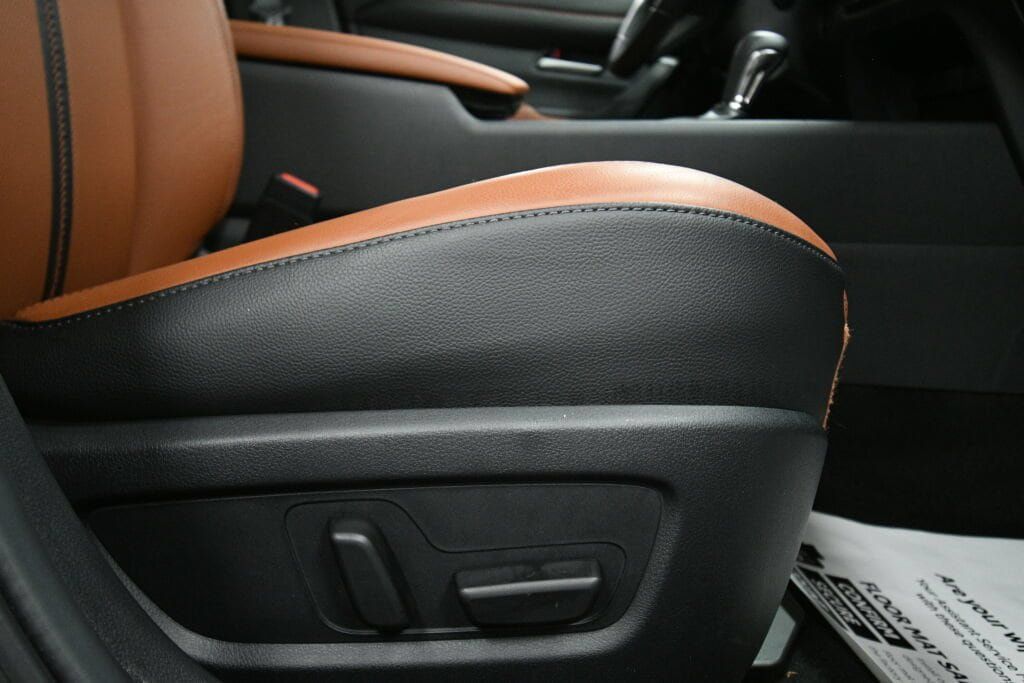 Used 2023 MAZDA CX-50 Meridian Edition AWD/4WD image 28