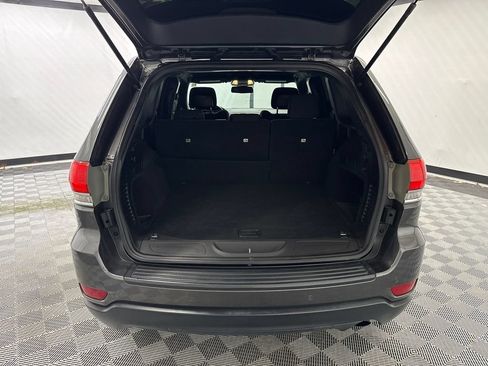 Used 2016 Jeep Grand Cherokee Laredo w/ Quick Order Package 23E RWD image 19