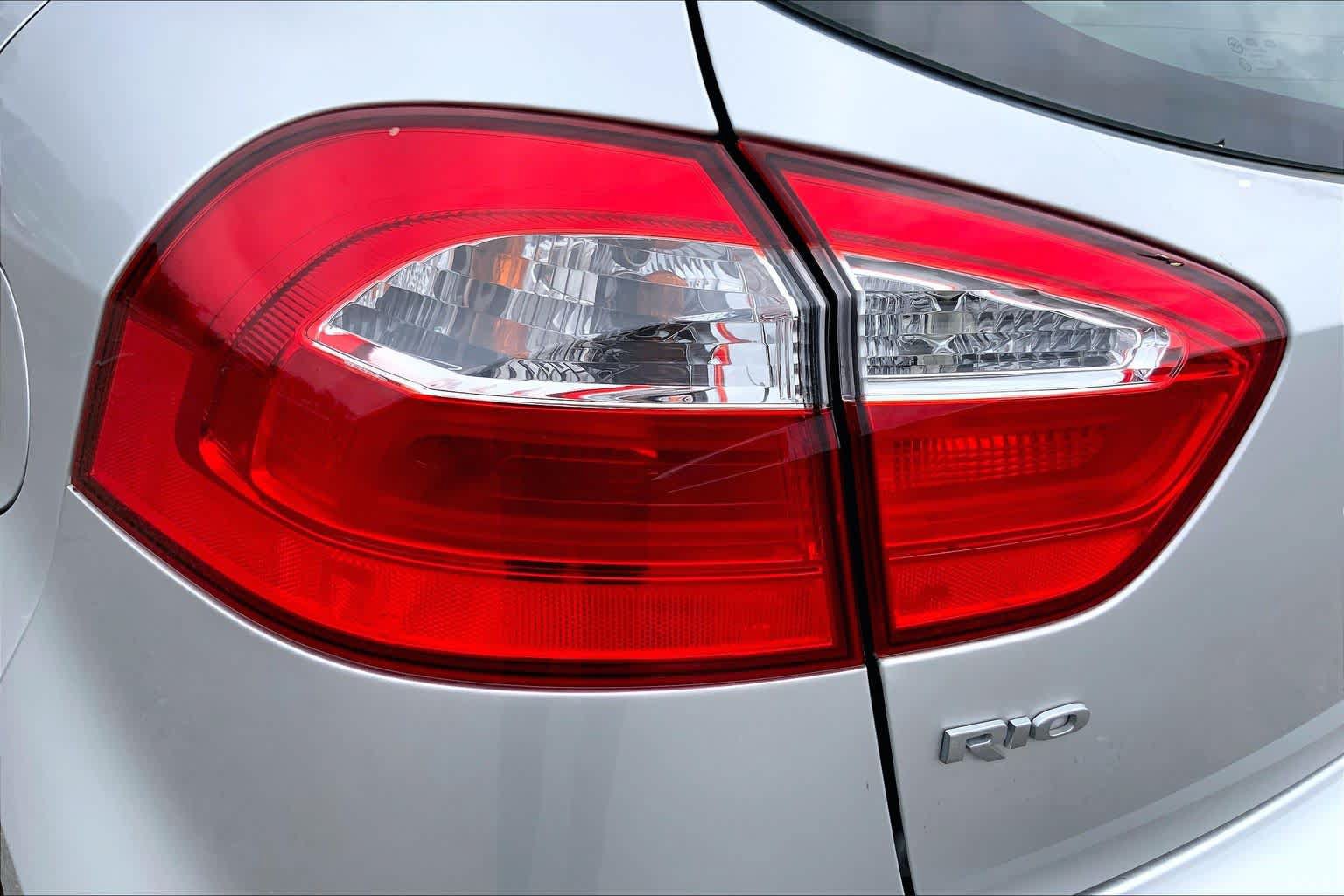 Used 2012 Kia Rio LX w/ PWR Pkg FWD image 26