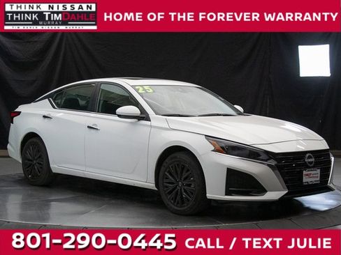 Used 2025 Nissan Altima 2.5 SV w/ SV Special Edition Package image 1