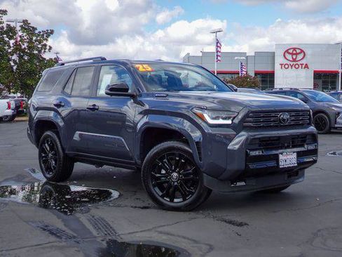 Certified 2025 Toyota 4Runner Platinum AWD/4WD image 1
