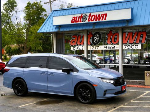 Used 2023 Honda Odyssey Sport image 25