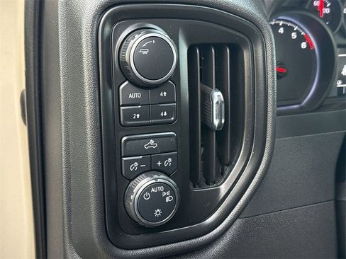 Certified 2023 Chevrolet Silverado 1500 Custom Trail Boss w/ LPO, Dark Essentials Package image 17