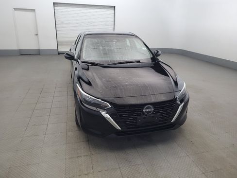 Used 2024 Nissan Sentra SV FWD image 14