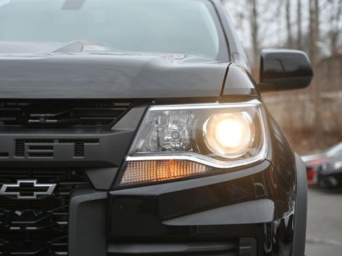 Used 2022 Chevrolet Colorado ZR2 image 10