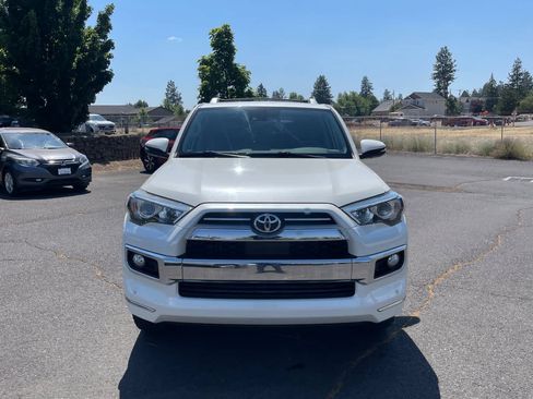 Used 2020 Toyota 4Runner Limited AWD/4WD image 8