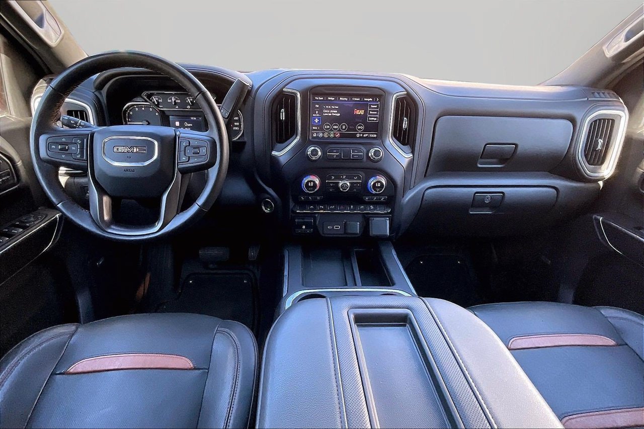 Used 2022 GMC Sierra 1500 AT4 w/ AT4 Premium Package AWD/4WD image 15