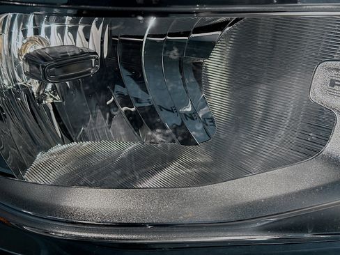 Used 2024 RAM 2500 Big Horn w/ Bed Utility Group image 9