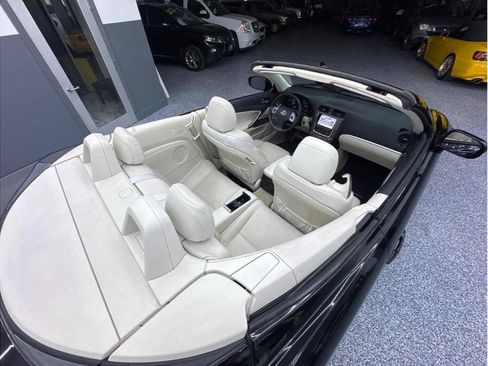 Used 2012 Lexus IS 250C image 14