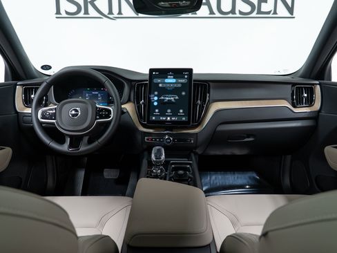 New 2026 Volvo XC60 B5 Core image 15