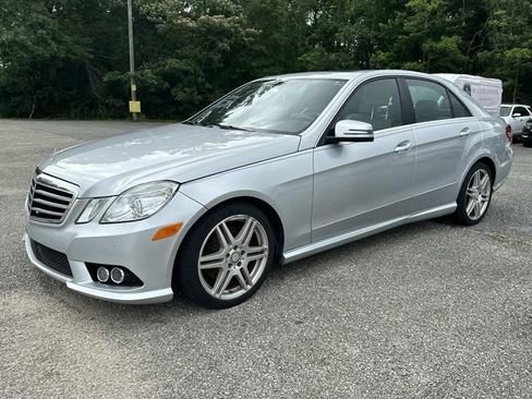 Used 2010 Mercedes-Benz E 350 Sedan image 5