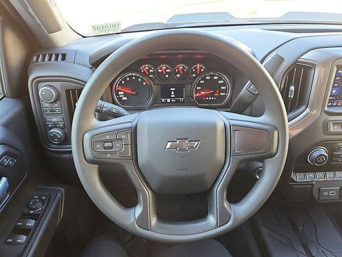New 2026 Chevrolet Silverado 1500 Custom Trail Boss w/ LPO, Dark Essentials Package AWD/4WD image 16